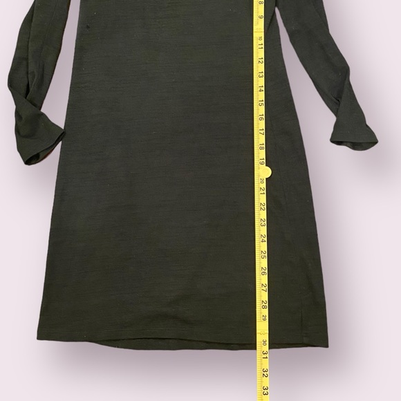 Aritzia | Women’s | Wilfred Free Black Off The Shoulder Dress | Size: M - Picture 6 of 8